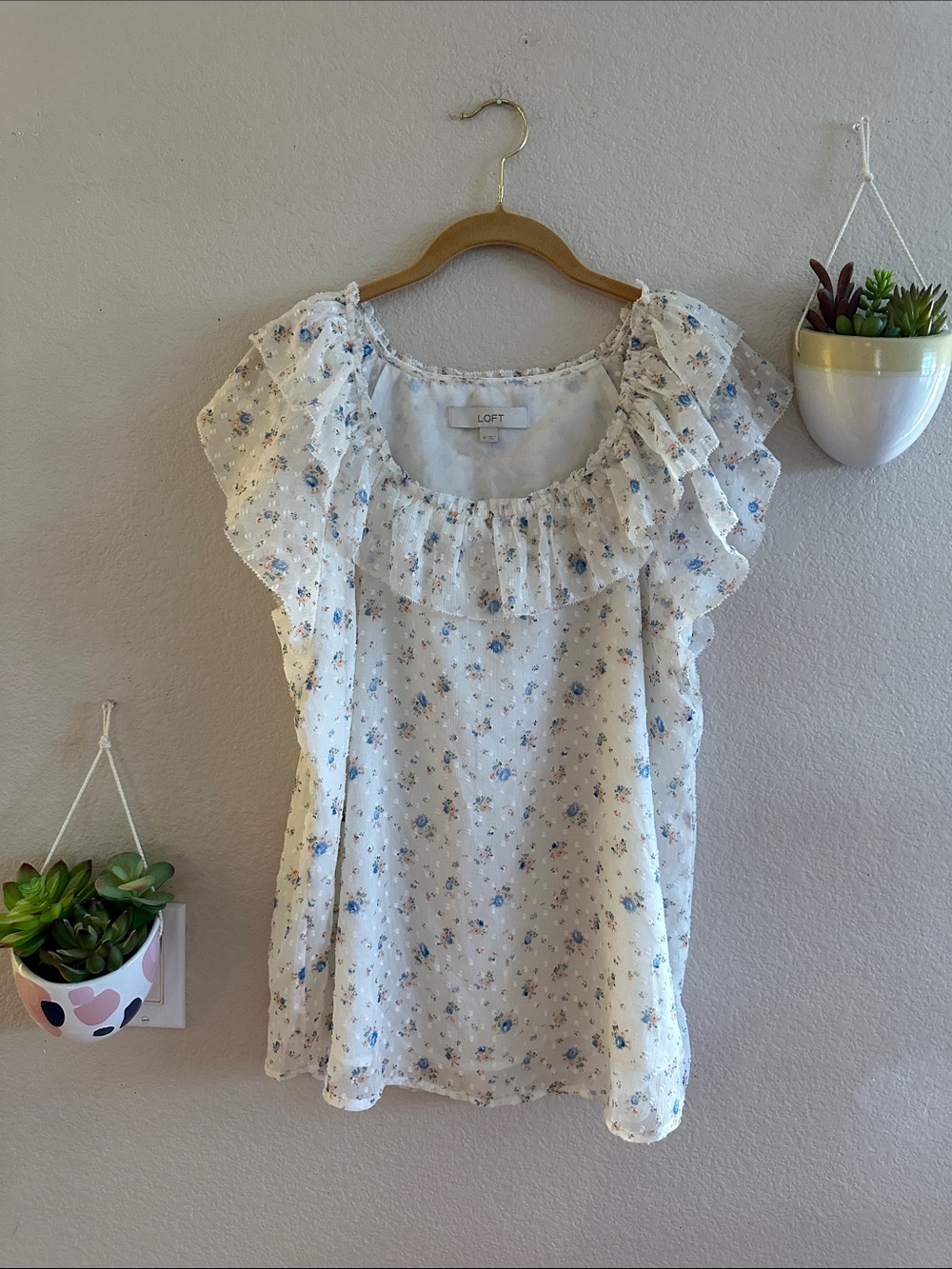 LOFT Floral Ruffle Blue Cottagecore Blouse Top Swiss Dot Medium